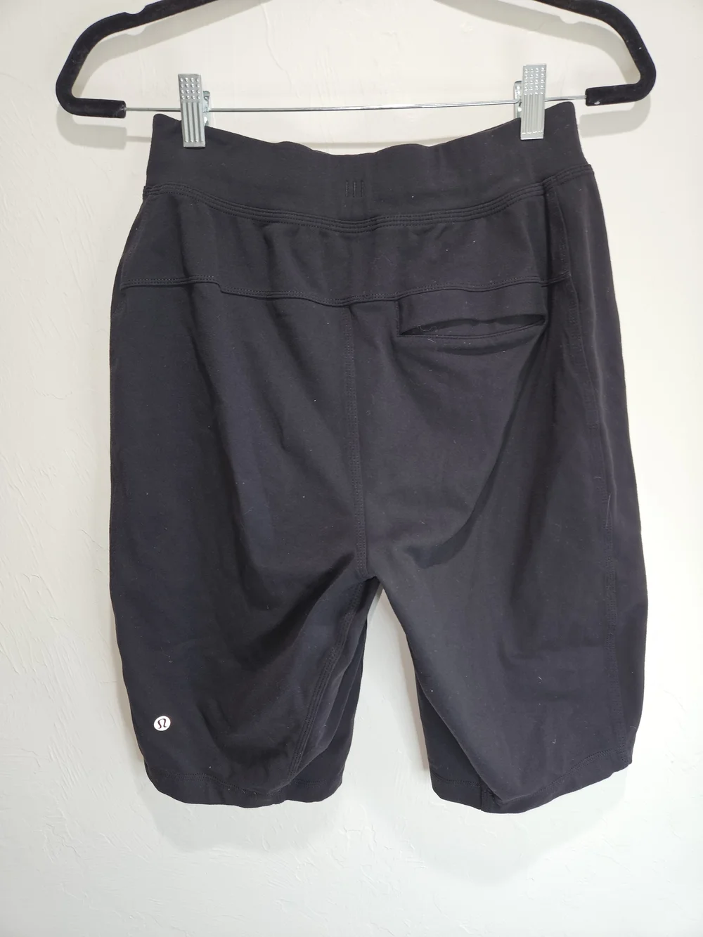 Lululemon Shorts Black Athletic Men's Size Small 11 Inch Inseam Gym Bottoms